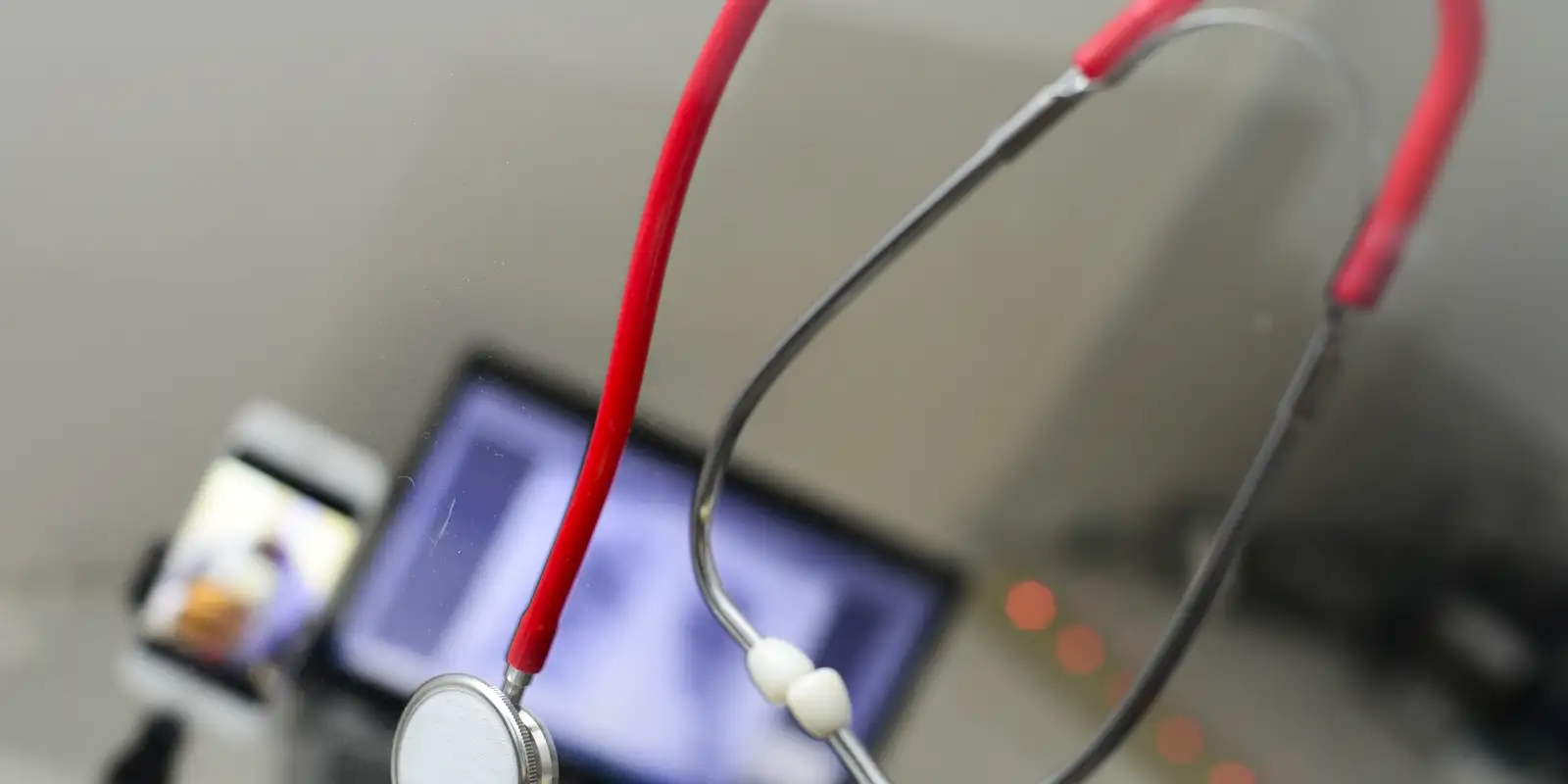 AgSUS e FMUSP oferecem mil vagas em curso gratuito sobre saúde digital