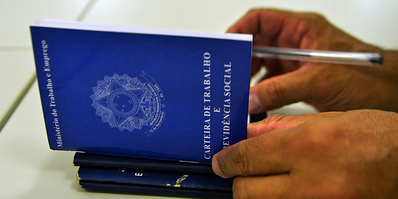 Caged: Brasil gerou mais de 255 mil empregos formais em fevereiro