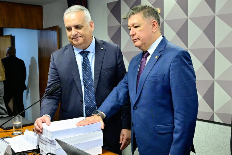 CPMI do INSS avança na análise de relatório com sugestão de indiciamento de 218 indivíduos