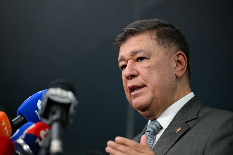 CPMI do INSS vota convites para Galípolo e Campos Neto