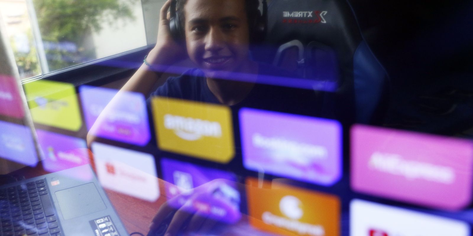 Oito em cada dez serviços digitais falham na verificação de idade ao criar conta