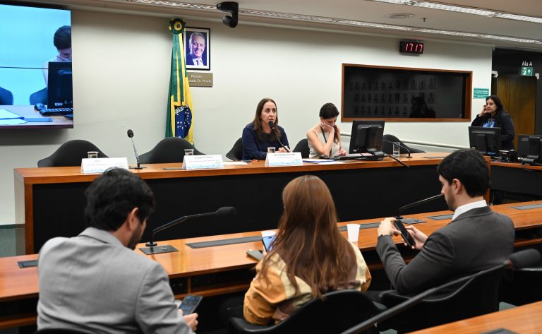 Especialistas debatem o futuro da avaliação médica no Brasil