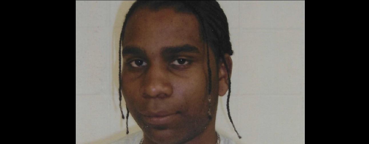 Detenta trans é transferida após engravidar duas colegas em prisão