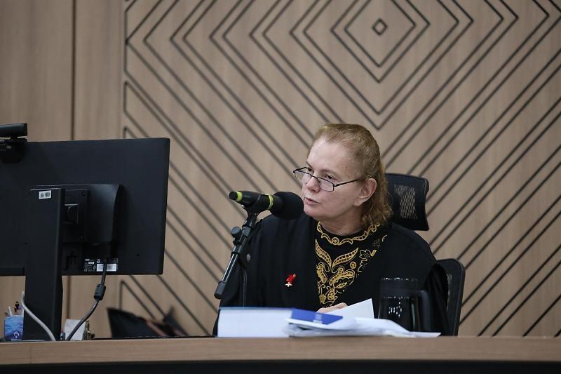 Juíza manda OAB 