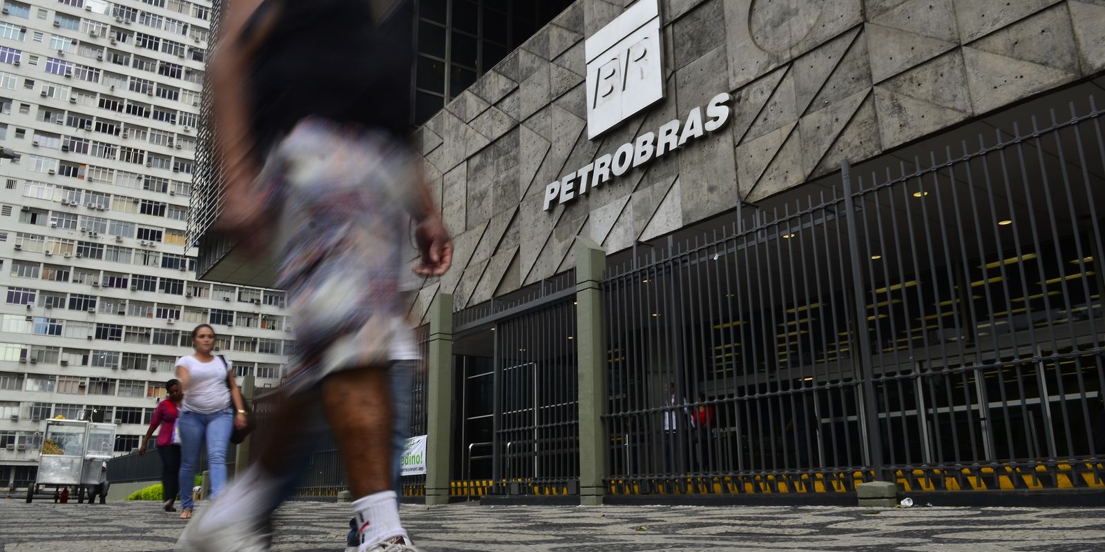 Petrobras assegura entrega total de combustíveis produzidos