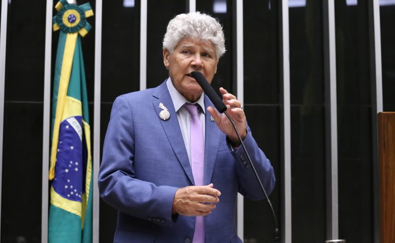 Projeto de lei estabelece obrigatoriedade de e-mail institucional para órgãos públicos