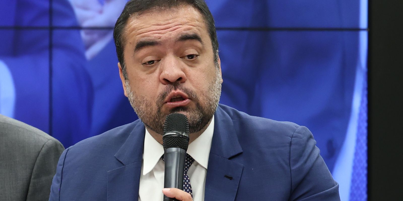 TSE forma maioria para declarar Castro inelegível até 2030