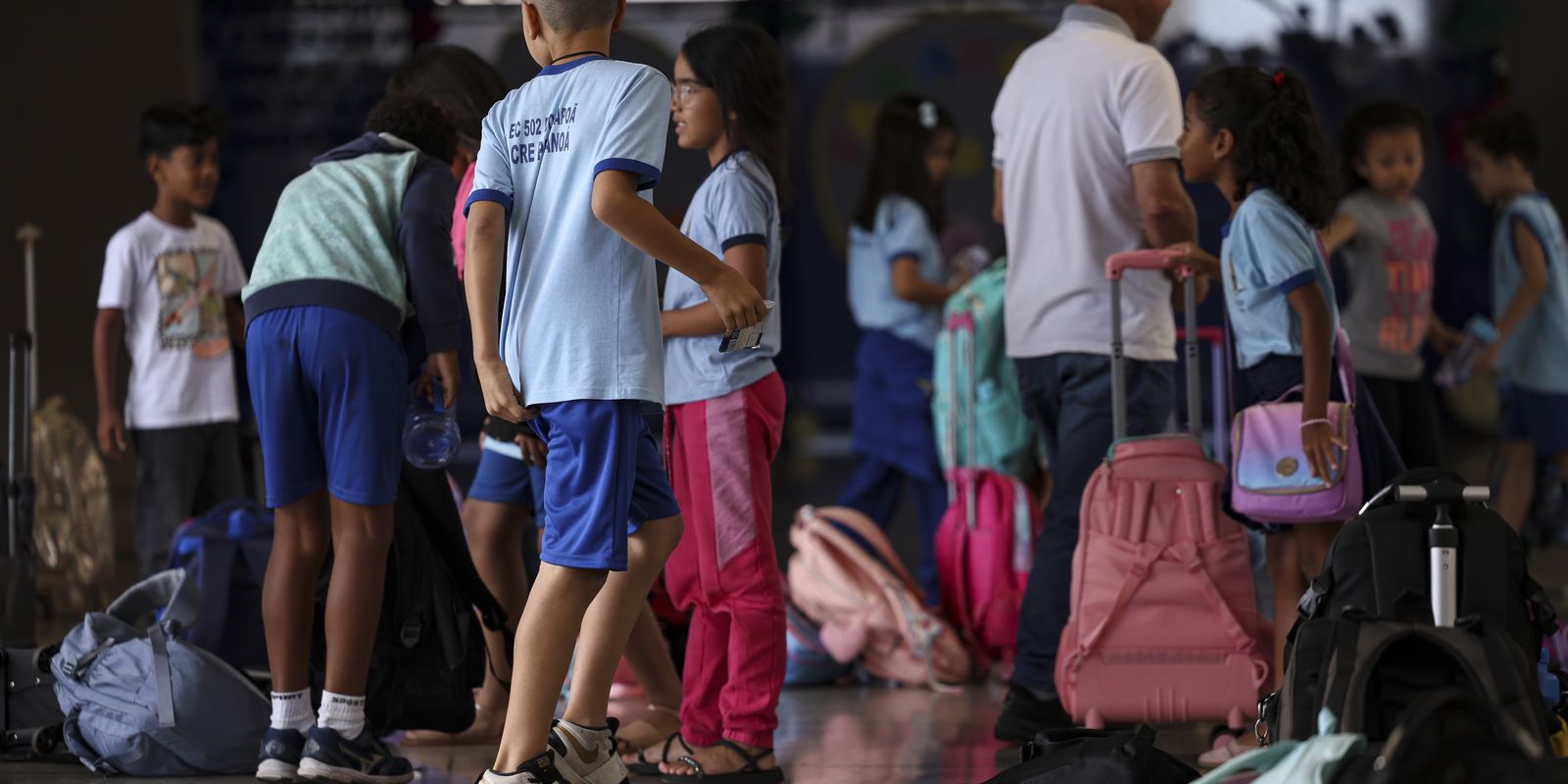 Unesco: 273 milhões de crianças estão fora da escola, marcando um aumento desde 2015