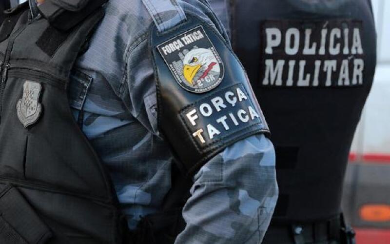 Homem é ferido com golpes de garrafa após briga em bar de Nova Mutum