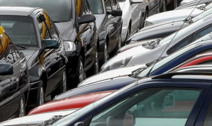 Financiamento de automóveis registra alta de 12,8% no primeiro trimestre