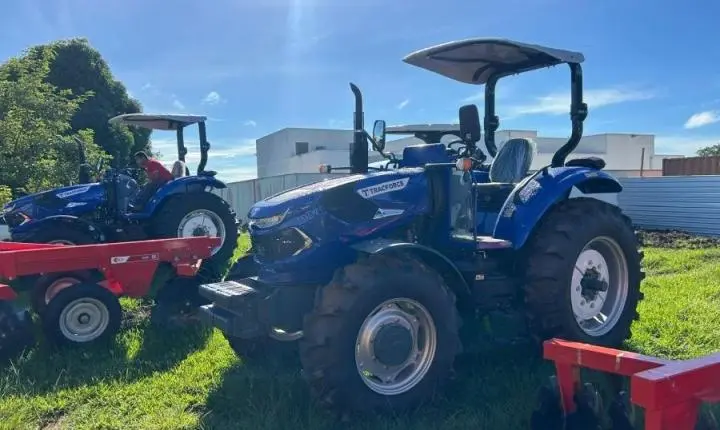 Rosário Oeste fortalece agricultura familiar com novos tratores e equipamentos de ponta
